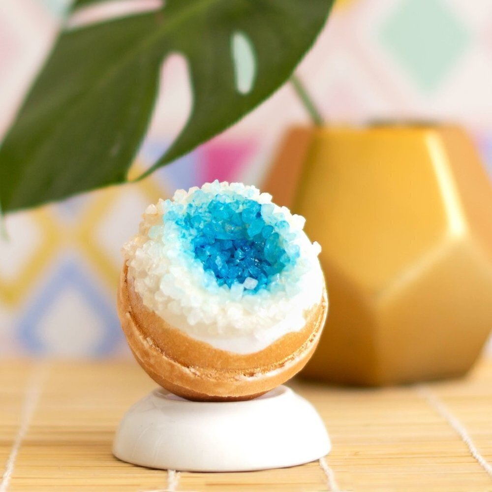 Crystal Blue Geode Bath Bomb